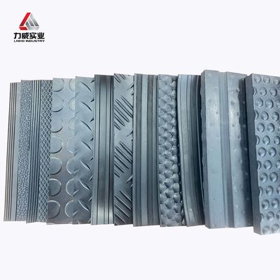 Формованный гладкий резиновый лист обрабатываемый маслом устойчивый к абразии 20 мм 25 мм толщина